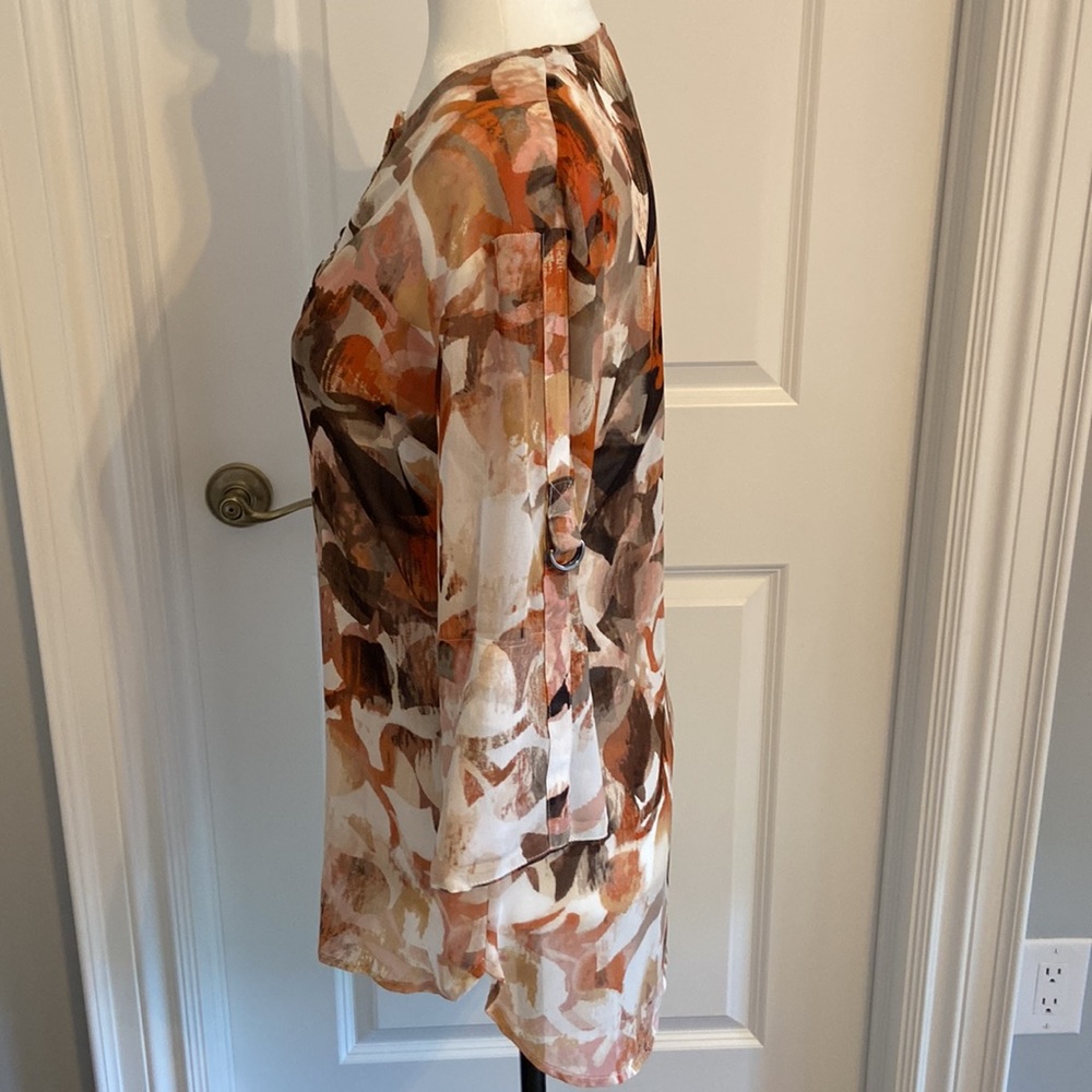 Pretty Peter Nygard Bohemian Double Layer Top With Detailed V-Neck. Size Small. - Picture 4 of 13